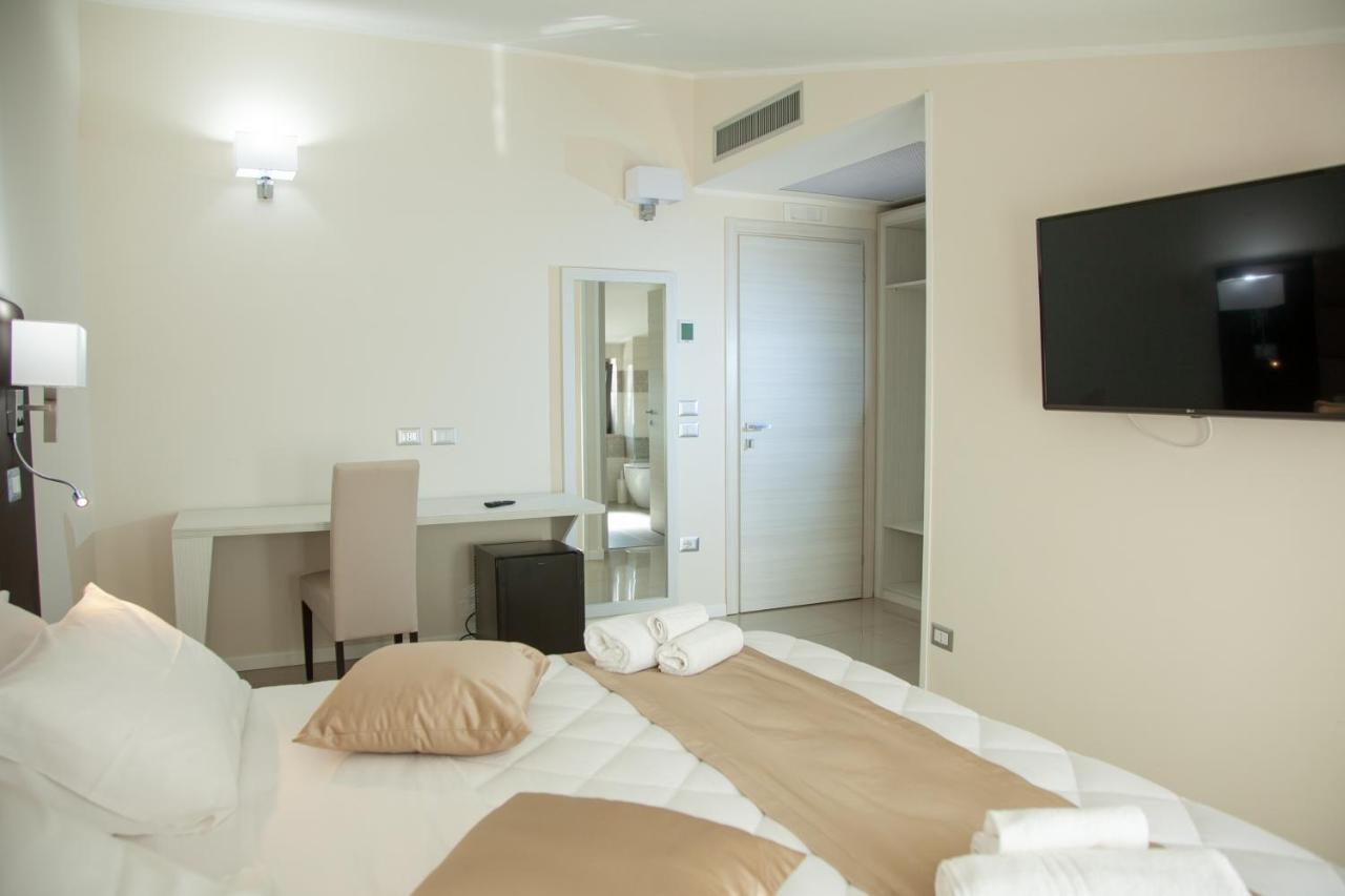 Hotel Dolce Stella Torre Melissa المظهر الخارجي الصورة