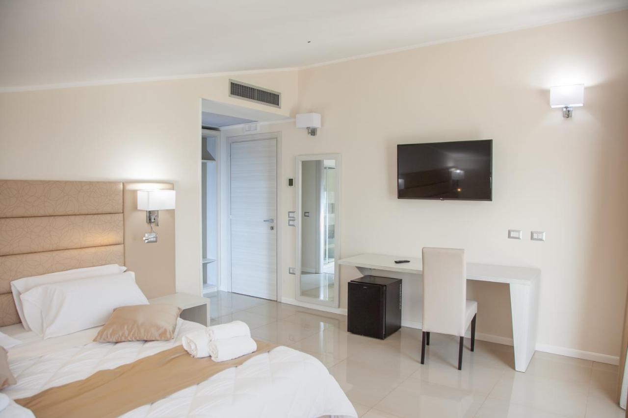 Hotel Dolce Stella Torre Melissa المظهر الخارجي الصورة