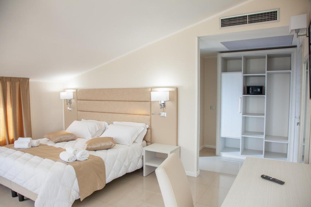 Hotel Dolce Stella Torre Melissa المظهر الخارجي الصورة