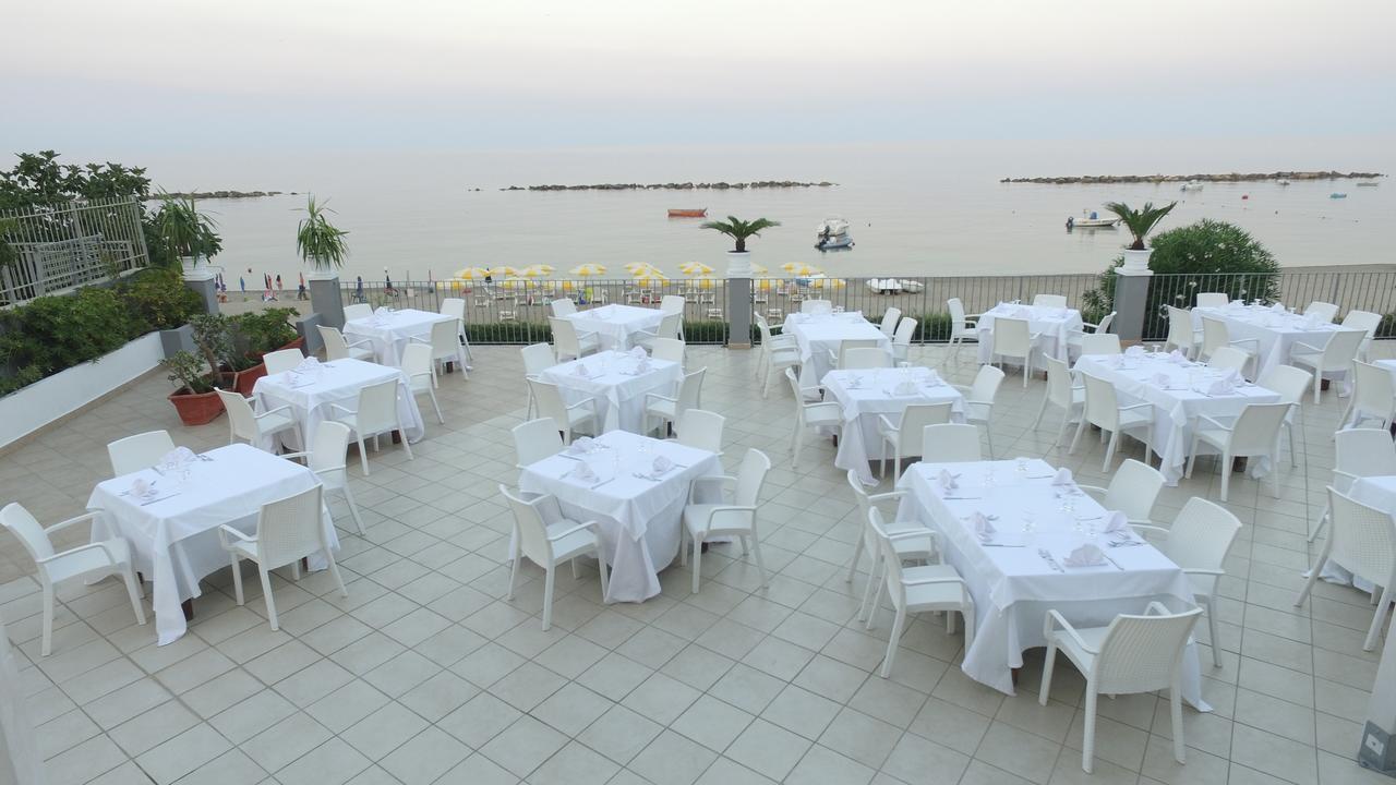 Hotel Dolce Stella Torre Melissa المظهر الخارجي الصورة